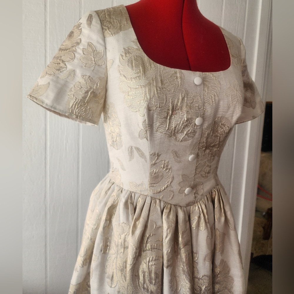 Bellevue The Label, "The Belle Gown" Metallic Gold Roses Formal Dress Bridgerton - Picture 2 of 5